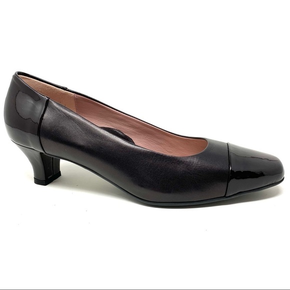 Beautifeel Rebecca T. Moro Brown leather cap toe pumps - Picture 1 of 8